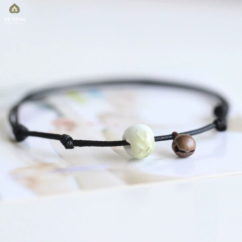 Vòng Đeo Tay Phong Thủy Có Chuông