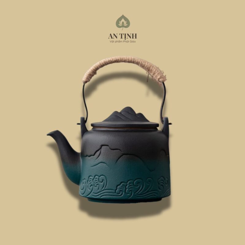 Ấm Pha Trà Núi Và Biển