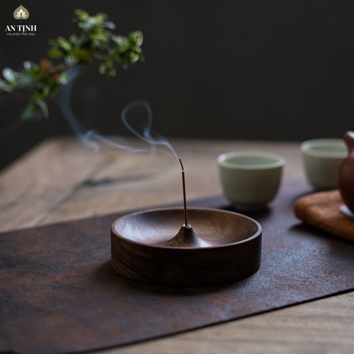 Đế Thắp Nhang Gỗ Đàn Hương Đế Thắp Nhang Gỗ Đàn Hương