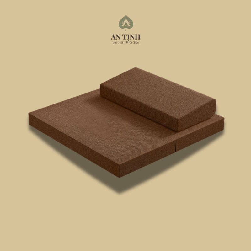 Nệm Ngồi Thiền, Tụng Kinh Không Hoa Văn