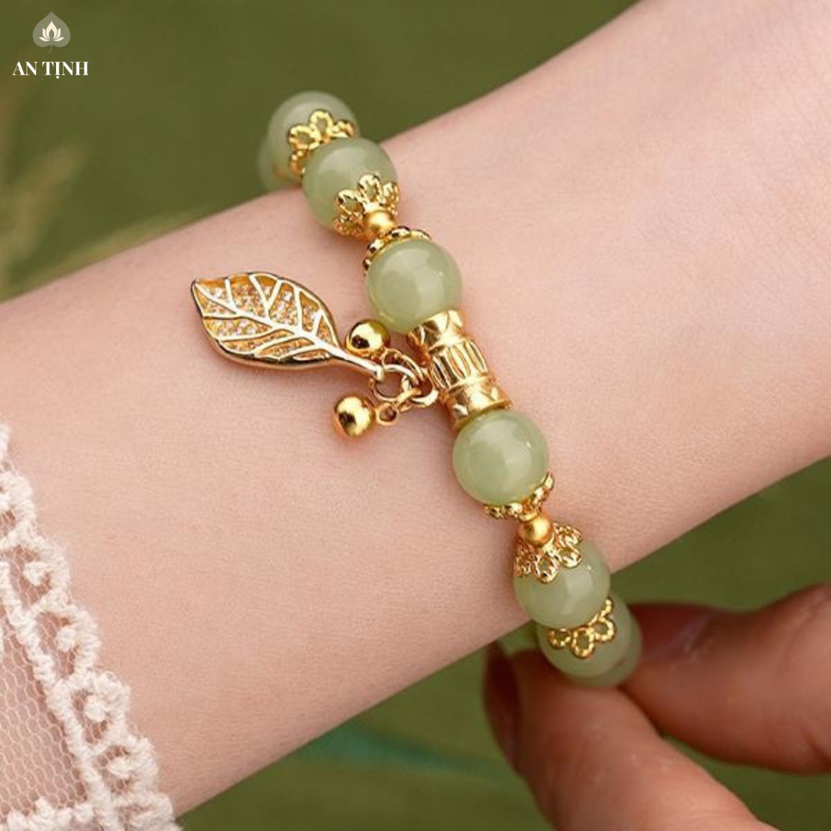 Vòng Đeo Tay Hạt Ngọc Lá Bồ Đề
