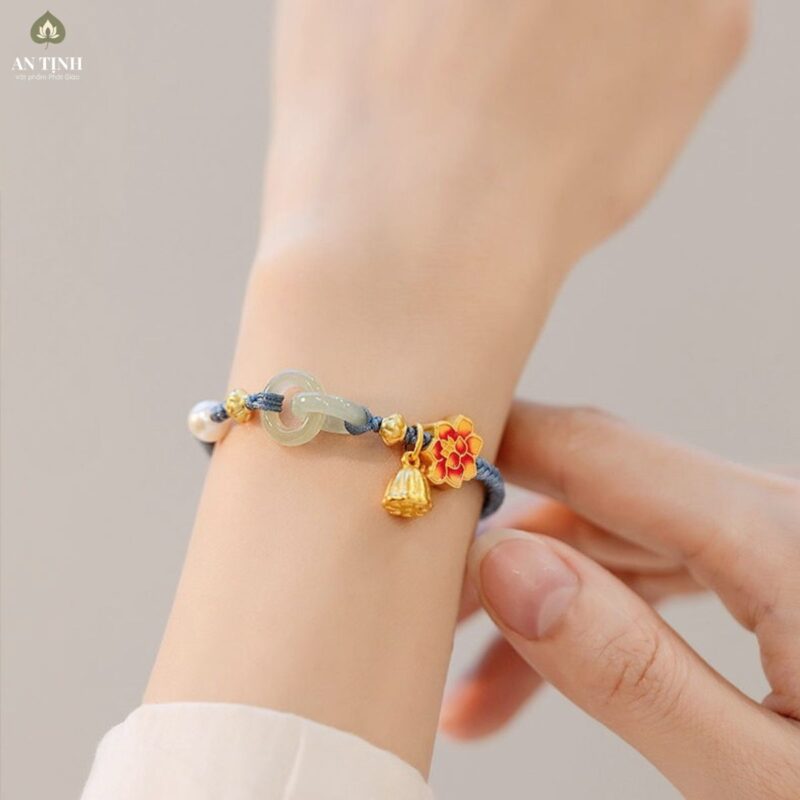 Vòng Tay Chỉ Xanh Hoa Sen Ngọc Xanh