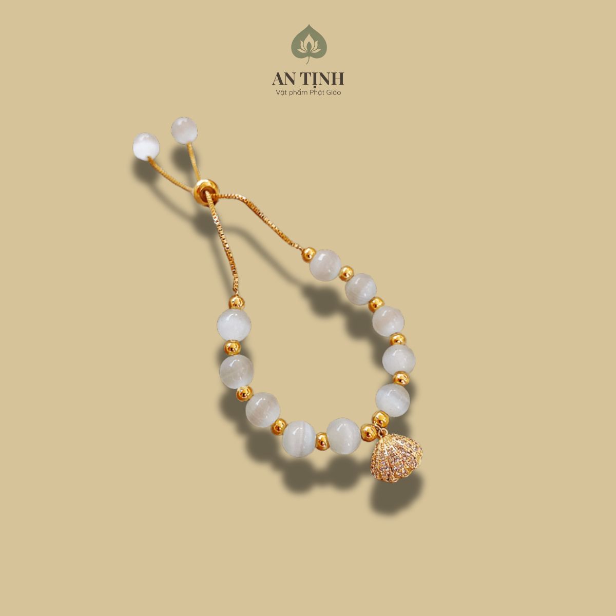 Vòng Tay Đá Mắt Mèo Mix Charm Vỏ Sò Vàng