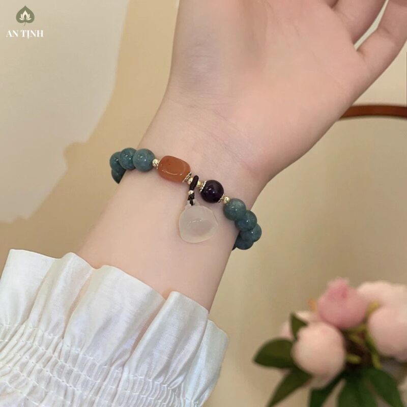 Vòng Tay Đính Hạt Ngọc Sen