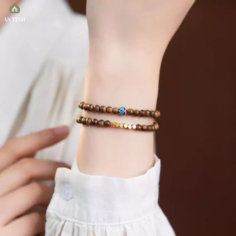 Vòng Tay Đôi Gỗ Đàn Hương