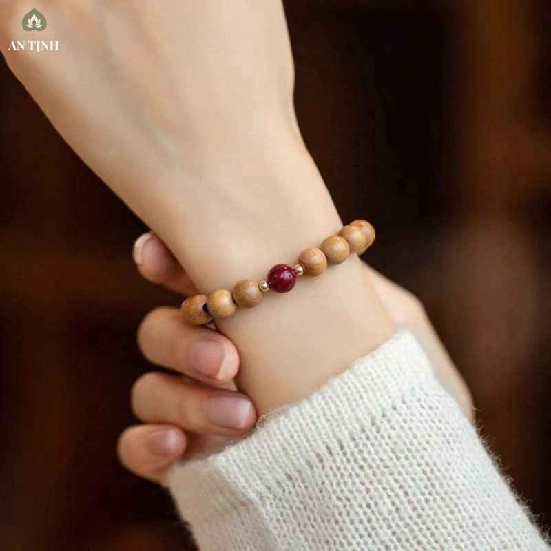 Vòng Tay Gỗ Xoan Đào