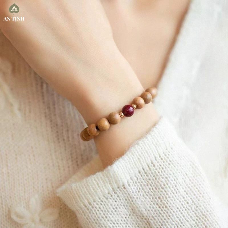 Vòng Tay Gỗ Xoan Đào