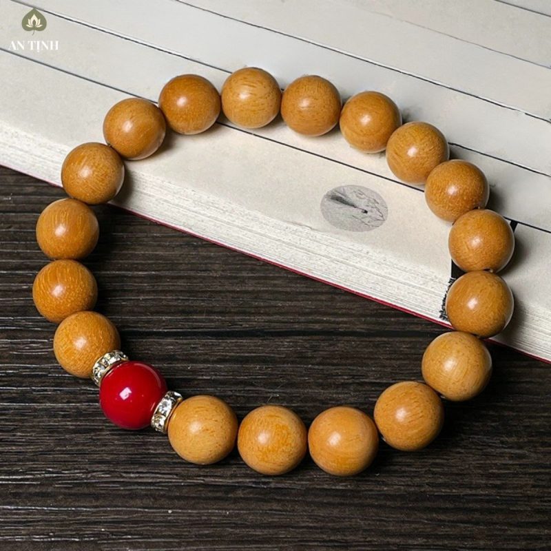 Vòng Tay Gỗ Xoan Đào