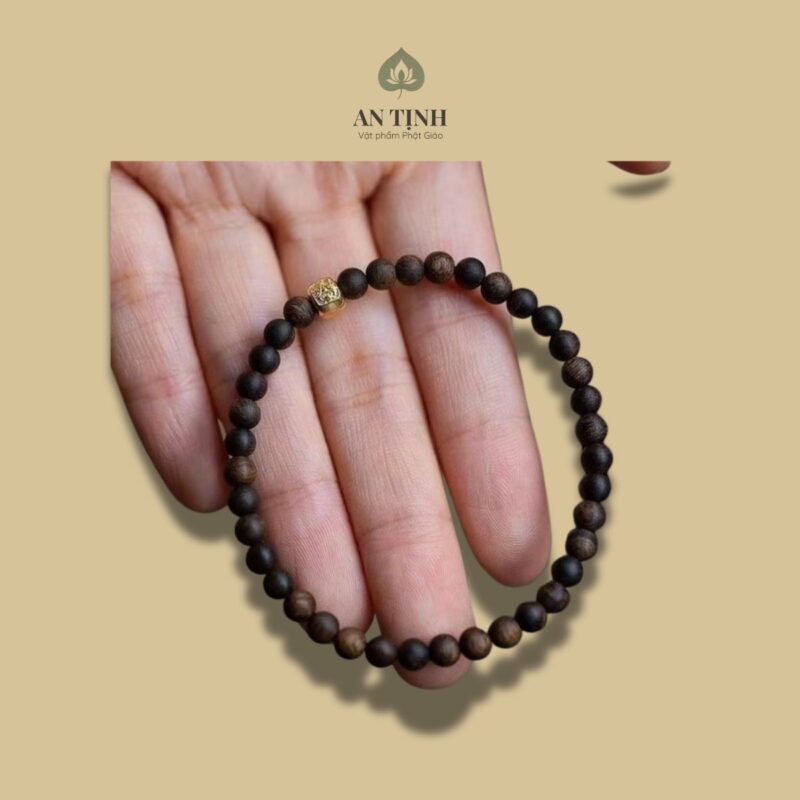 Vòng Tay Trầm Hạt Phật Thủ