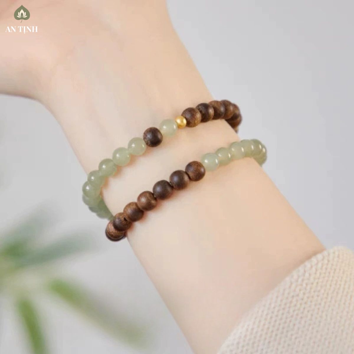 Vòng Tay Trầm Hương Mix Ngọc Bích