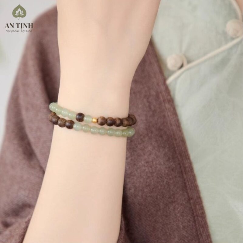 Vòng Tay Trầm Hương Mix Ngọc Bích 3
