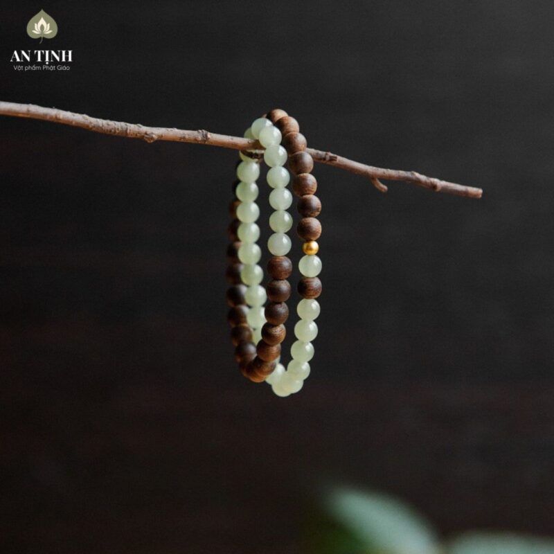 Vòng Tay Trầm Hương Mix Ngọc Bích 4