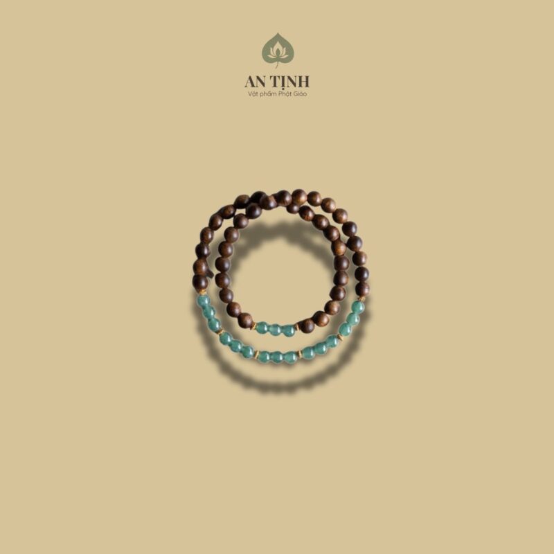 Vòng Tay Trầm Mix Đá Ngọc Bích Xanh Dương