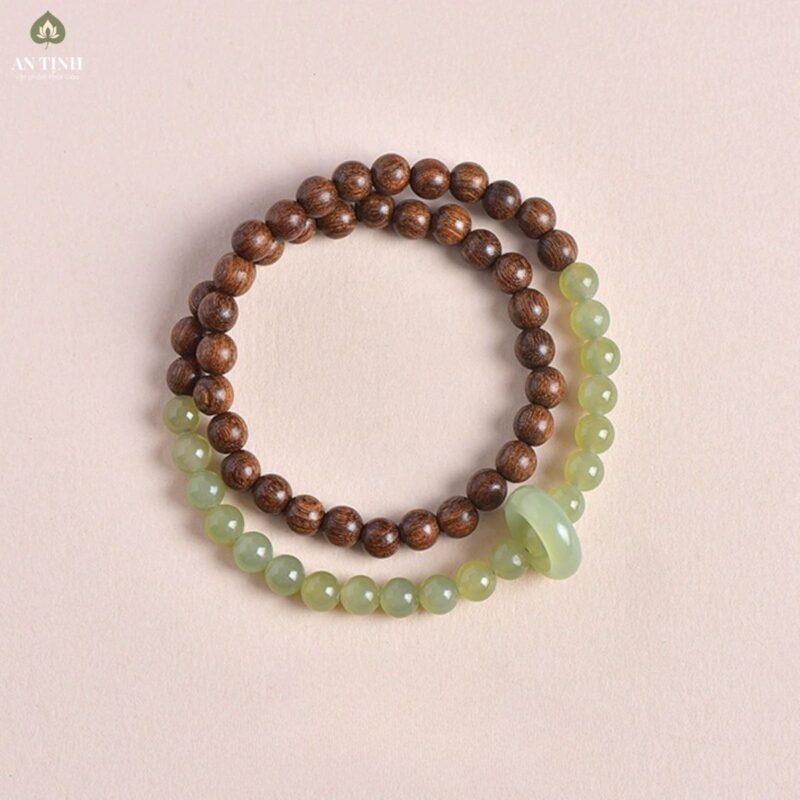 Vòng Tay Trầm Mix Đá Ngọc Bích Xanh Lá