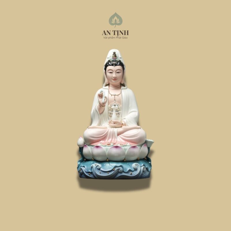Tượng Phật Bà Quan Âm ngồi hoa sen mặt cười