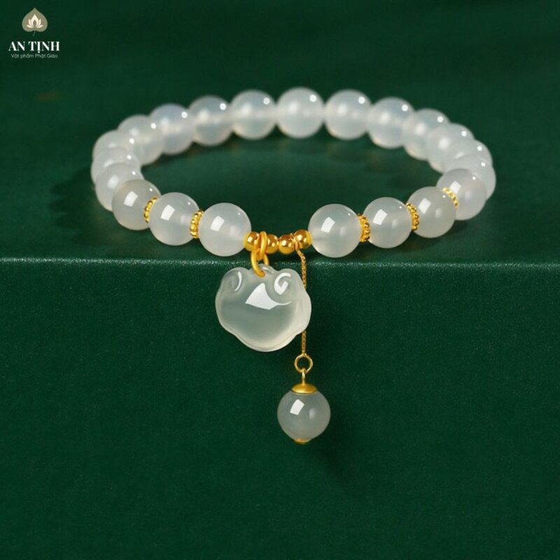 Vòng Tay Bạch Ngọc Charm Mây