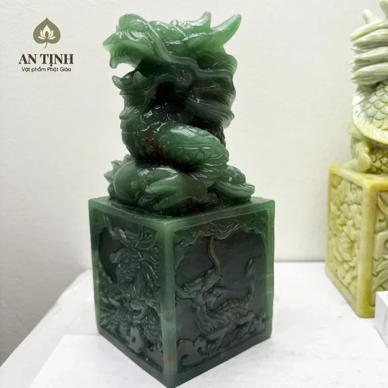 Ấn Rồng bằng đá xanh