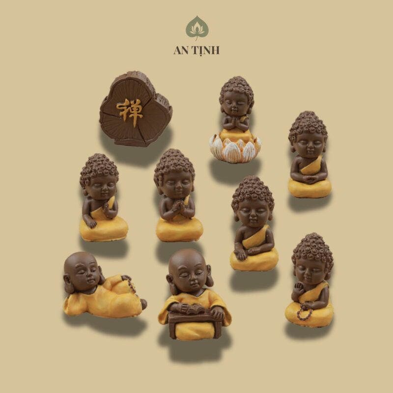 Bộ 8 Tượng Phật Và Chú Tiểu Mini
