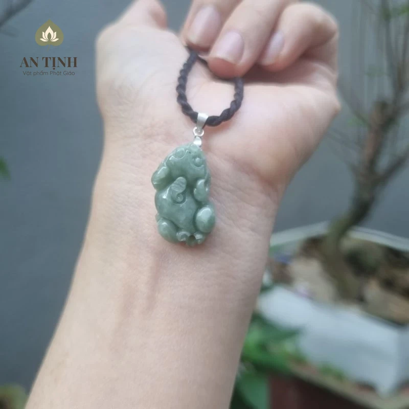 Dây chuyền Tỳ Hưu cho người mệnh Mộc