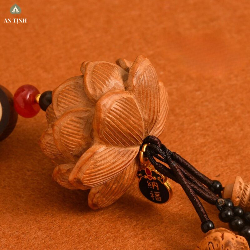 Khánh Treo Xe Hoa Sen Gỗ Hoàng Dương