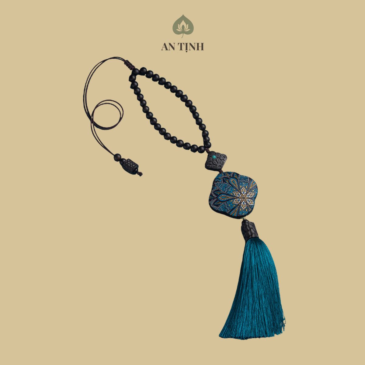 Khánh Treo Xe Mây Tường Vân Cỏ Bốn Lá (1) Khánh Treo Xe Mây Tường Vân Cỏ Bốn Lá