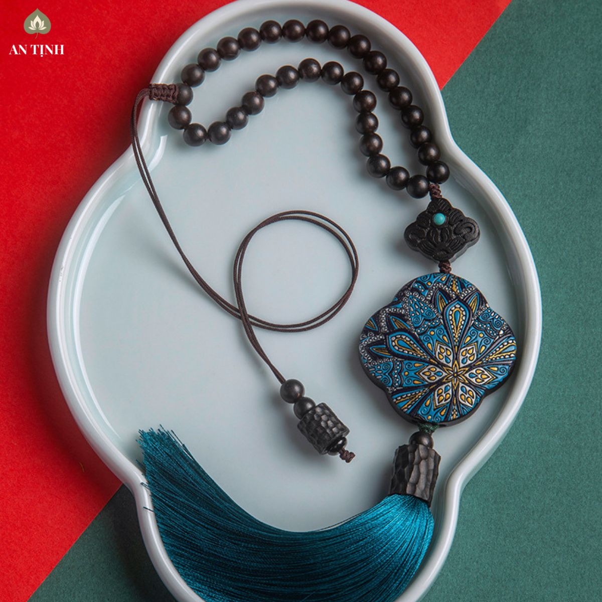 Khánh Treo Xe Mây Tường Vân Cỏ Bốn Lá