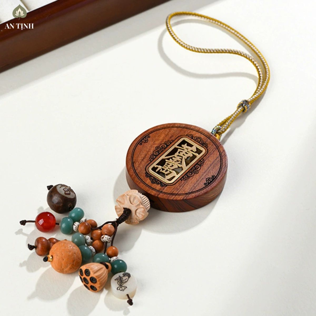 Khánh Treo Xe Xuất Nhập Bình An