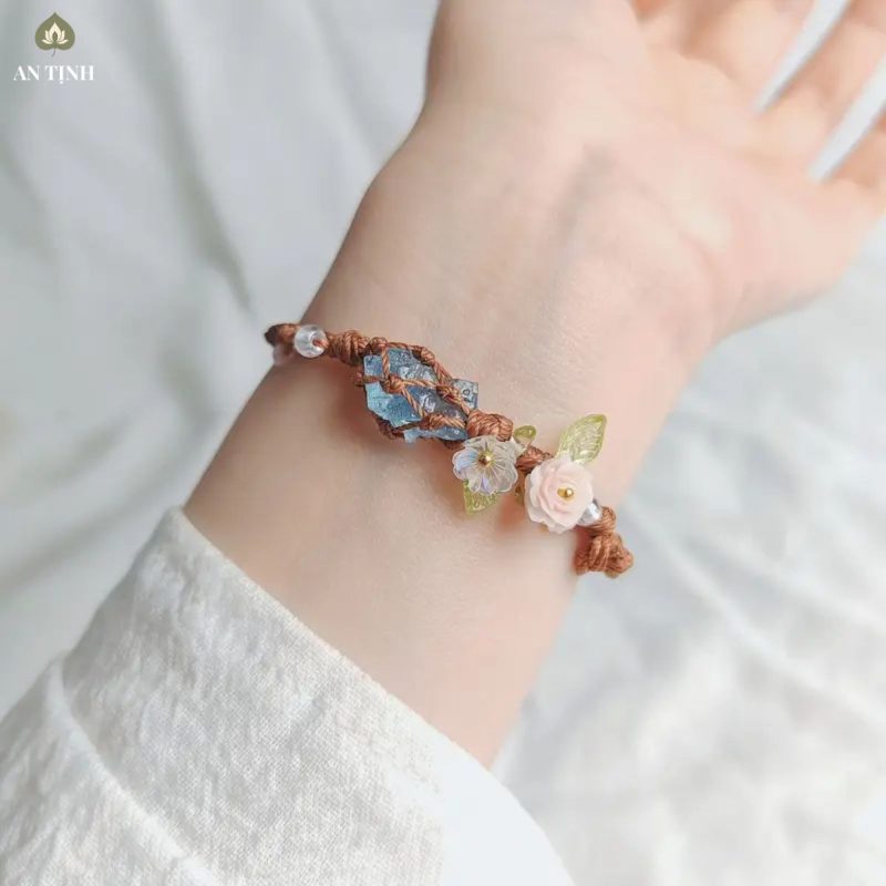 Vòng Tay Đá Aquamarine Phối Hoa Vintage